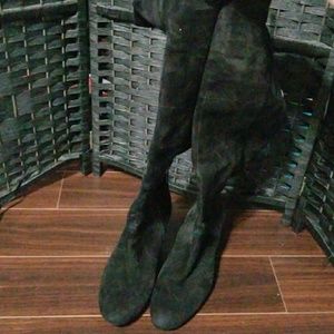 Tall 8 1/2 suede bandolino boots